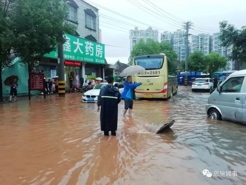 药品零售经营监督管理办法:如何确保药店合法合规运营?